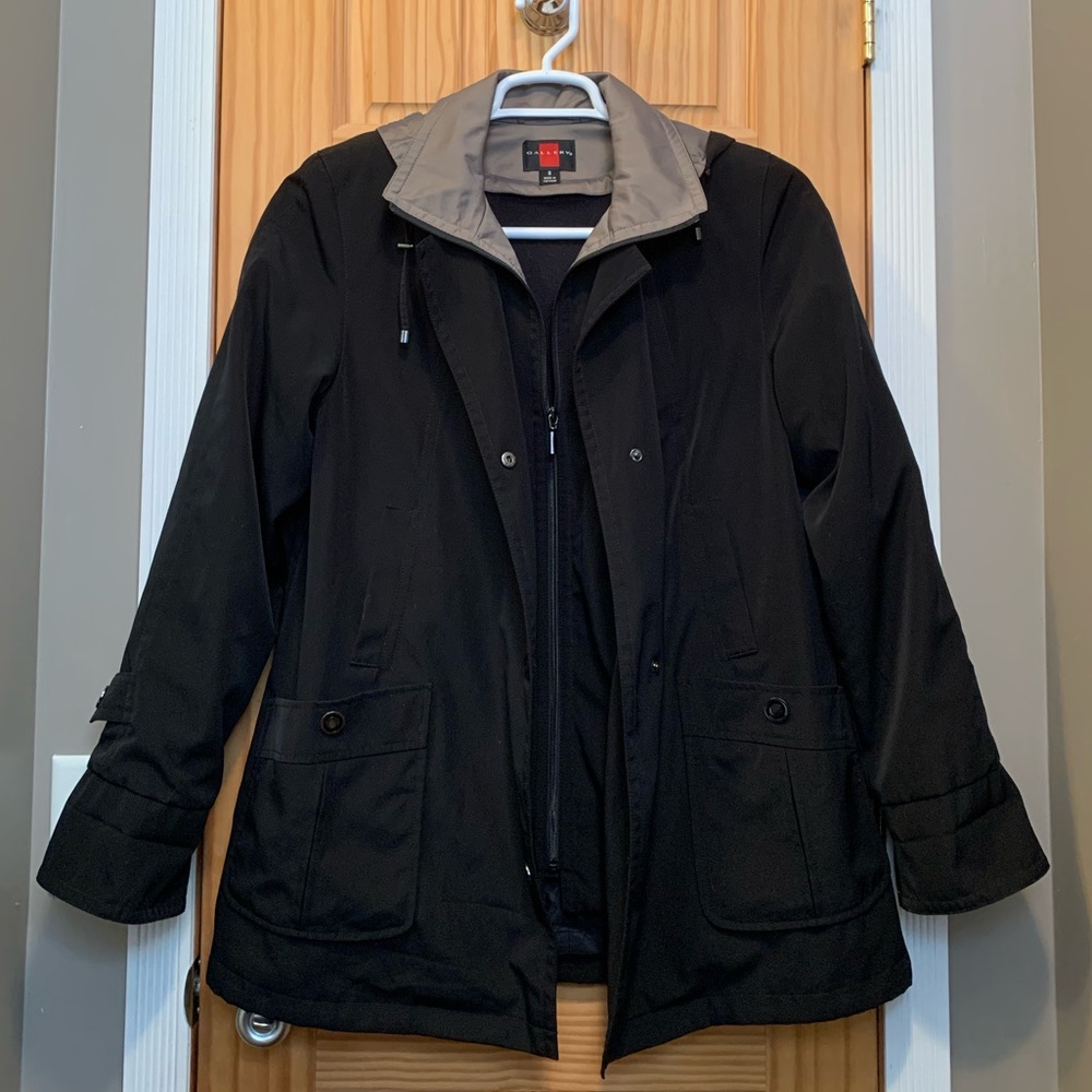 Gallery hooded coat, black and taupe, size S